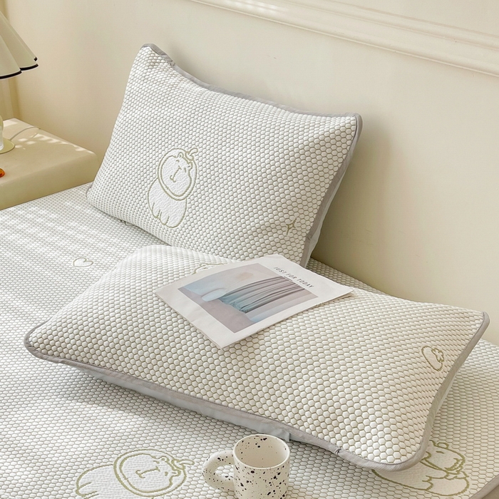 LIFE.丽芙 2025春夏季新品A类针织提花冰凉豆豆凉感枕头套机包边款（风格一） 卡皮巴拉-绿