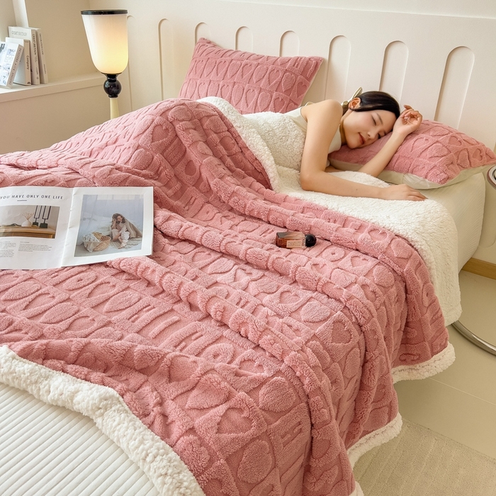 91家纺网 家纺一手货源 找家纺 高克重双层加厚塔芙绒毛毯双面绒盖毯沙发毯跨境外贸出口休闲毯子 爱心-樱花粉