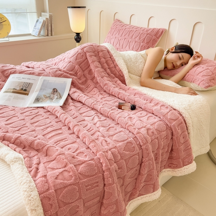 91家纺网 家纺一手货源 找家纺 高克重双层加厚塔芙绒毛毯双面绒盖毯沙发毯跨境外贸出口休闲毯子 爱心-樱花粉