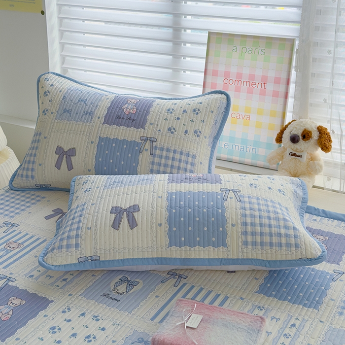 91家纺网 家纺一手货源 找家纺 赫梵茜 2025春夏新款锦氨凉感丝冰皮软席床盖夏被夏凉被空调被四件套 俏皮小熊-蓝