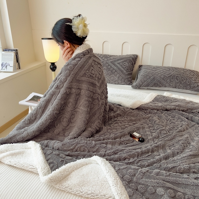 91家纺网 家纺一手货源 找家纺 高克重双层加厚塔芙绒毛毯双面绒盖毯沙发毯跨境外贸出口休闲毯子 欧式-高级灰