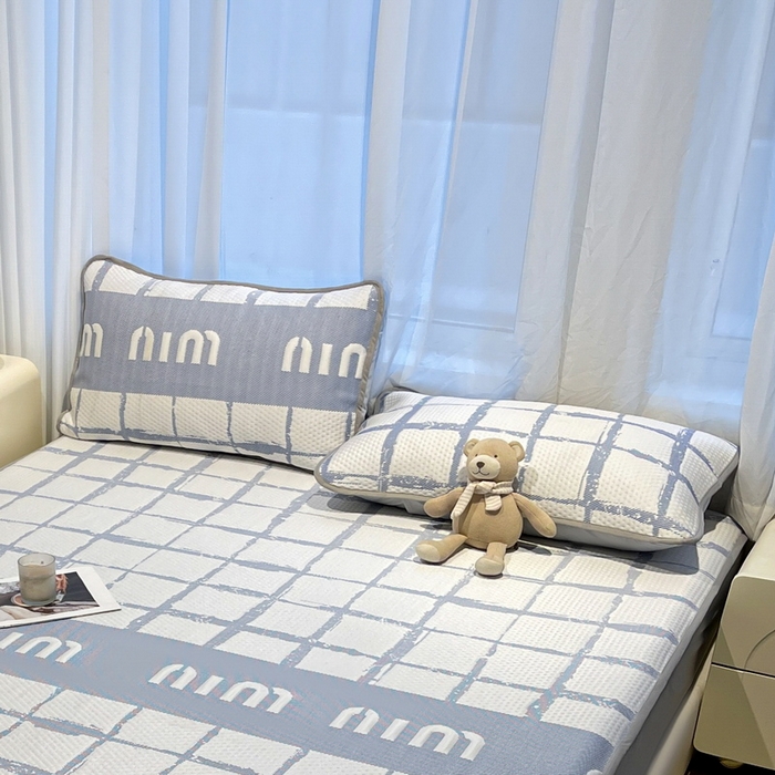 91家纺网 家纺一手货源 找家纺 LIFE.丽芙 2025春夏季新品A类针织提花冰凉豆豆凉感枕头套机包边款（风格二） 几何字母-海蓝