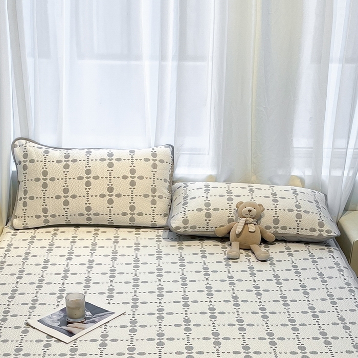 91家纺网 家纺一手货源 找家纺 LIFE.丽芙 2025春夏季新品A类针织提花冰凉豆豆凉感枕头套机包边款（风格二） 维塔-灰