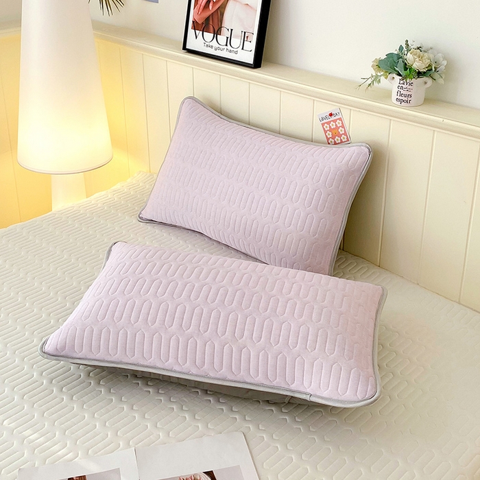 91家纺网 家纺一手货源 找家纺 雨彤家纺 2025年新款A类凉感丝乳胶单人枕套 肌理纹-紫