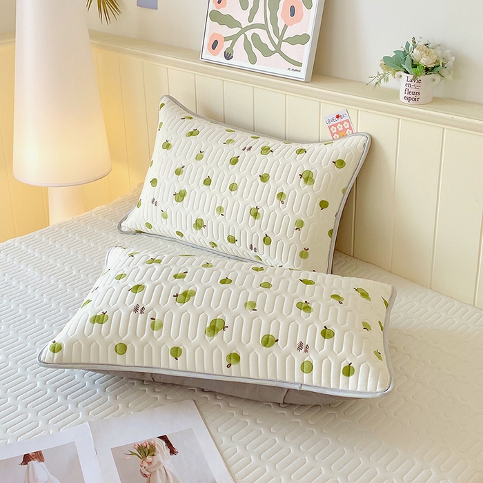 91家纺网 家纺一手货源 找家纺 雨彤家纺 2025年新款A类凉感丝乳胶单人枕套 果香四溢