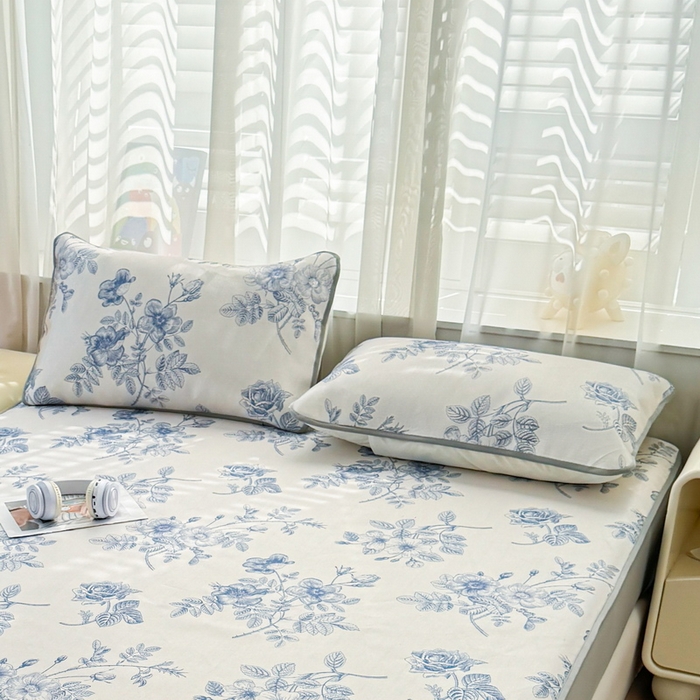 91家纺网 家纺一手货源 找家纺 LIFE.丽芙 2025春夏季新品数码印花冰藤加厚枕头套机包边款（风格一） 赫本