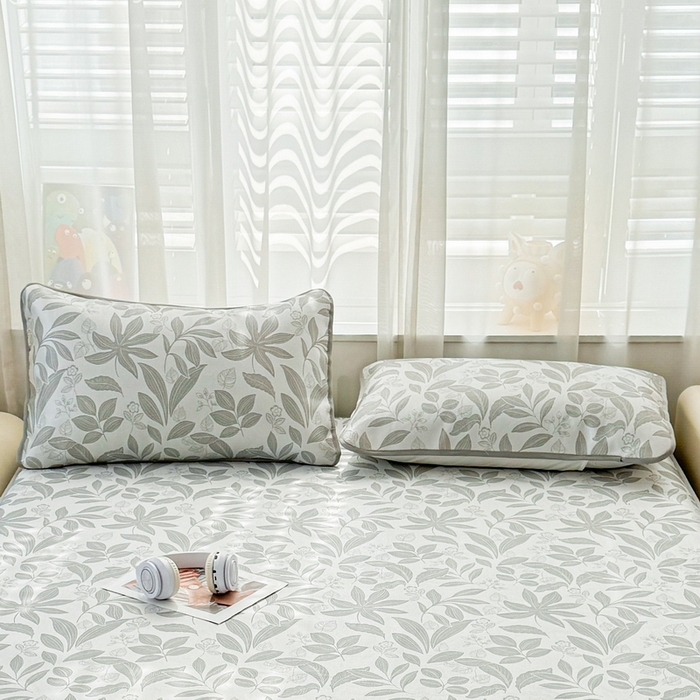 91家纺网 家纺一手货源 找家纺 LIFE.丽芙 2025春夏季新品数码印花冰藤加厚枕头套机包边款（风格一） 绿茵