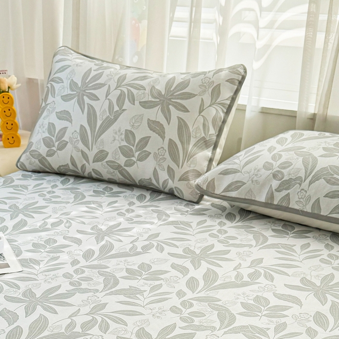 91家纺网 家纺一手货源 找家纺 LIFE.丽芙 2025春夏季新品数码印花冰藤加厚枕头套机包边款（风格一） 绿茵