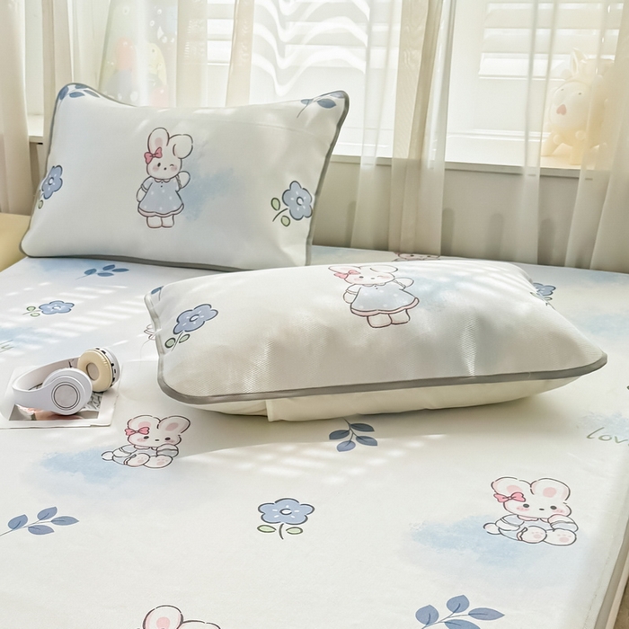 LIFE.丽芙 2025春夏季新品数码印花冰藤加厚枕头套机包边款（风格一） 安妮兔
