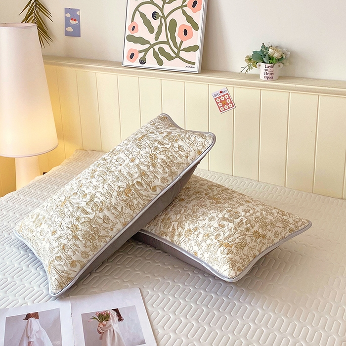 91家纺网 家纺一手货源 找家纺 雨彤家纺 2025年新款A类凉感丝乳胶单人枕套 繁花似锦