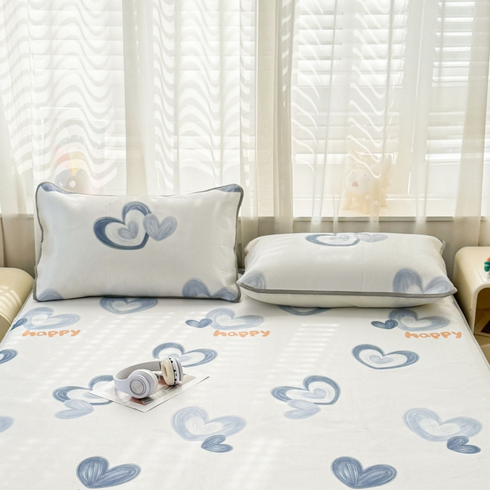 91家纺网 家纺一手货源 找家纺 LIFE.丽芙 2025春夏季新品数码印花冰藤加厚枕头套机包边款（风格一） 邂逅