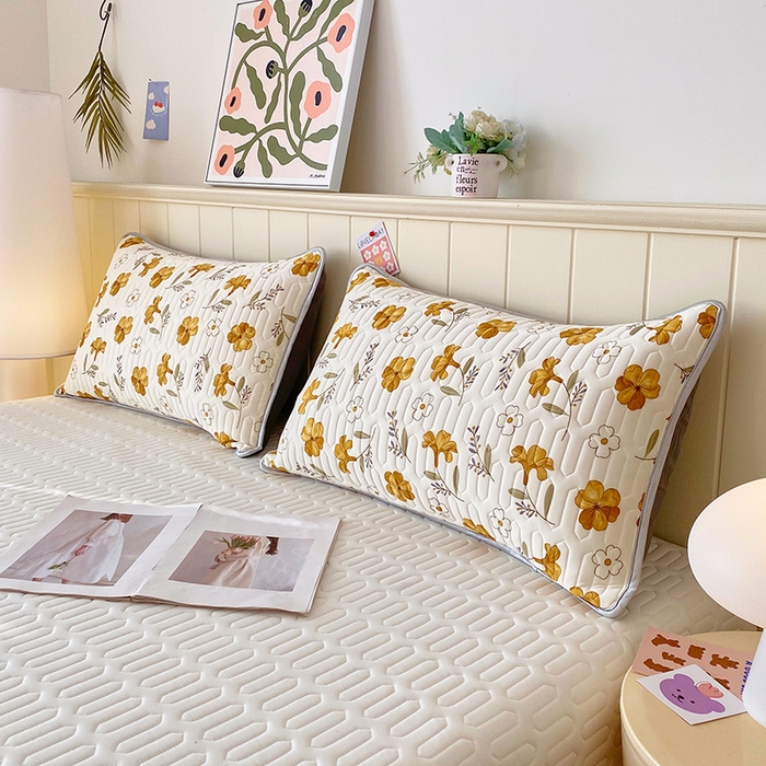 91家纺网 家纺一手货源 找家纺 雨彤家纺 2025年新款A类凉感丝乳胶单人枕套 花开盛世