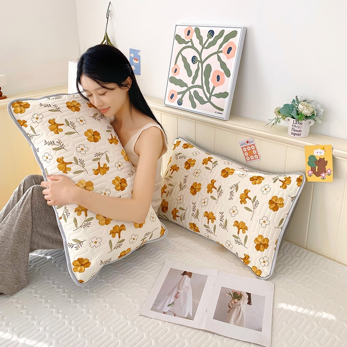 91家纺网 家纺一手货源 找家纺 雨彤家纺 2025年新款A类凉感丝乳胶单人枕套 花开盛世