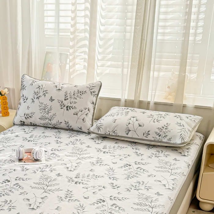 91家纺网 家纺一手货源 找家纺 LIFE.丽芙 2025春夏季新品数码印花冰藤加厚枕头套机包边款（风格一） 水墨叶