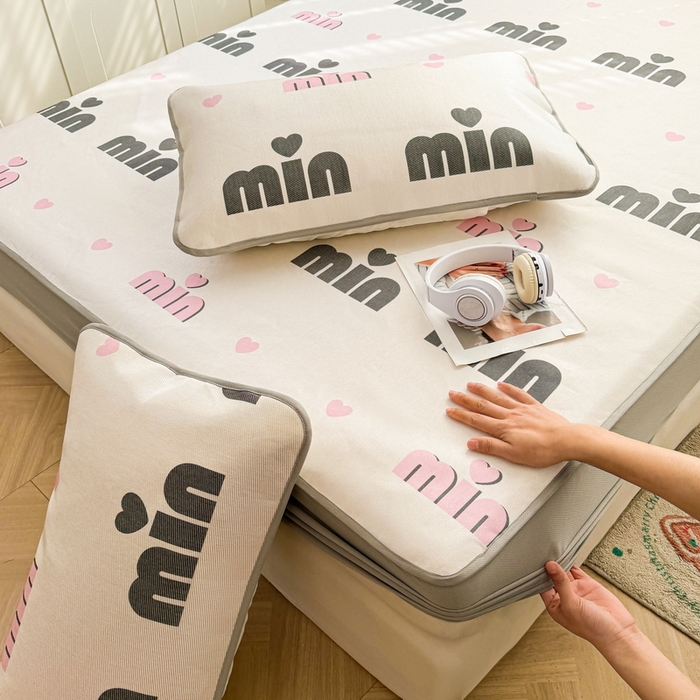 91家纺网 家纺一手货源 找家纺 LIFE.丽芙 2025春夏季新品数码印花冰藤加厚枕头套机包边款（风格一） 甜心粉