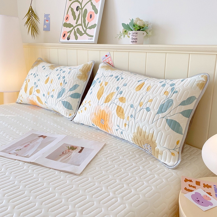 91家纺网 家纺一手货源 找家纺 雨彤家纺 2025年新款A类凉感丝乳胶单人枕套 幻彩花镜