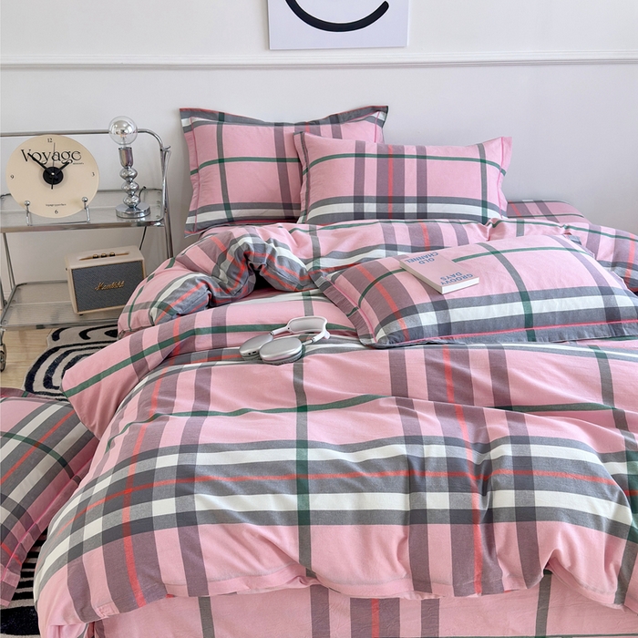 91家纺网 家纺一手货源 找家纺 三沁家居 2025新款格子色织全棉水洗棉四件套直播爆款量大价优 粉色恋人 