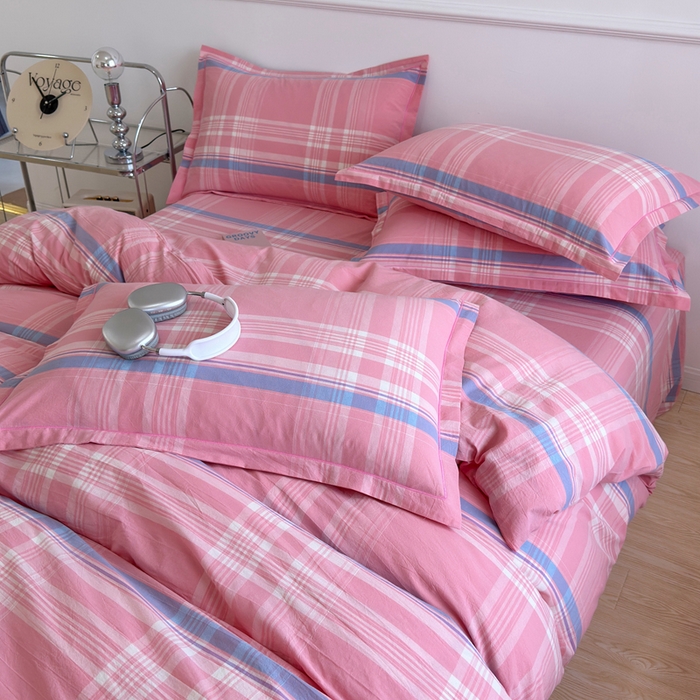 91家纺网 家纺一手货源 找家纺 三沁家居 2025新款格子色织全棉水洗棉四件套直播爆款量大价优 秋荷粉