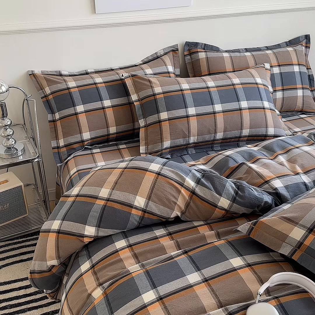 91家纺网 家纺一手货源 找家纺 三沁家居 2025新款格子色织全棉水洗棉四件套直播爆款量大价优 爵士乐章