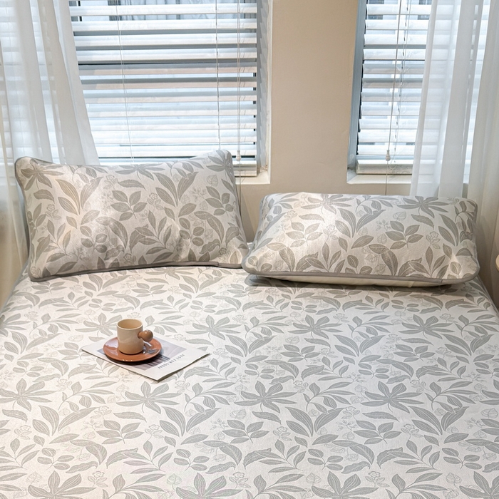 91家纺网 家纺一手货源 找家纺 LIFE.丽芙 2025春夏季新品数码印花冰藤加厚枕头套机包边款（风格二） 绿茵