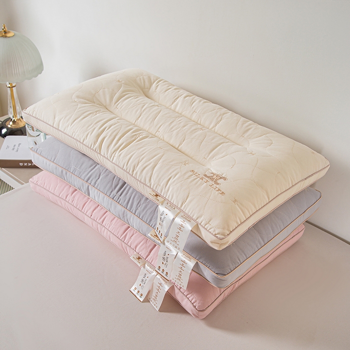 91家纺网 家纺一手货源 找家纺 贤内助家纺 2025新款香风轻奢蛋白枕保健颈椎枕头枕芯 灰色