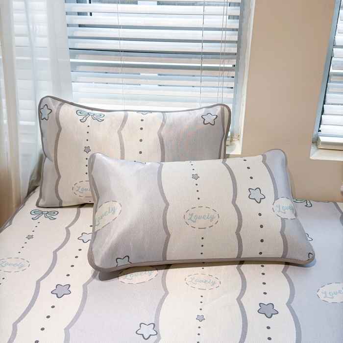 LIFE.丽芙 2025春夏季新品数码印花冰藤加厚枕头套机包边款（风格二） 甜梦小熊