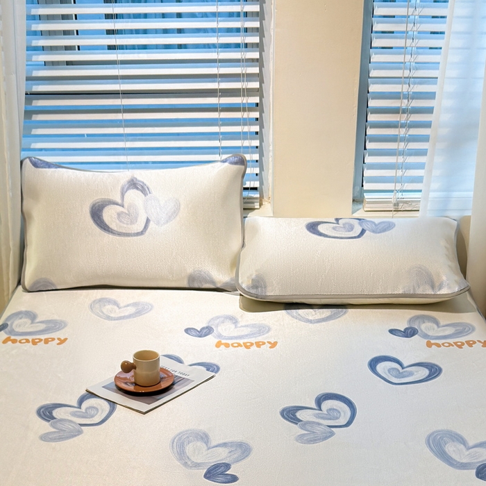 91家纺网 家纺一手货源 找家纺 LIFE.丽芙 2025春夏季新品数码印花冰藤加厚枕头套机包边款（风格二） 邂逅