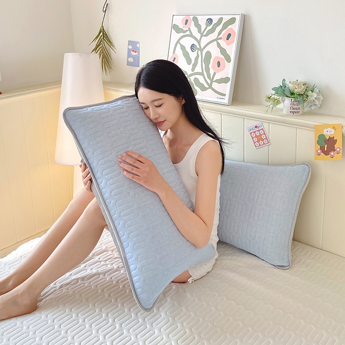 91家纺网 家纺一手货源 找家纺 雨彤家纺 2025年新款A类凉感丝乳胶单人枕套 肌理纹-蓝