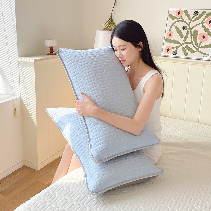 91家纺网 家纺一手货源 找家纺 雨彤家纺 2025年新款A类凉感丝乳胶单人枕套 肌理纹-蓝