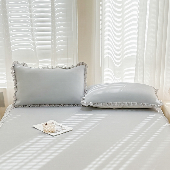 91家纺网 家纺一手货源 找家纺 LIFE.丽芙 2025春夏新款独家研发太空层凉感冰丝双层荷叶边枕头套 浅灰