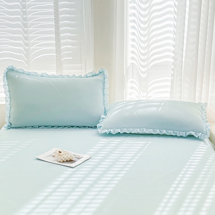 91家纺网 家纺一手货源 找家纺 LIFE.丽芙 2025春夏新款独家研发太空层凉感冰丝双层荷叶边枕头套 浅兰