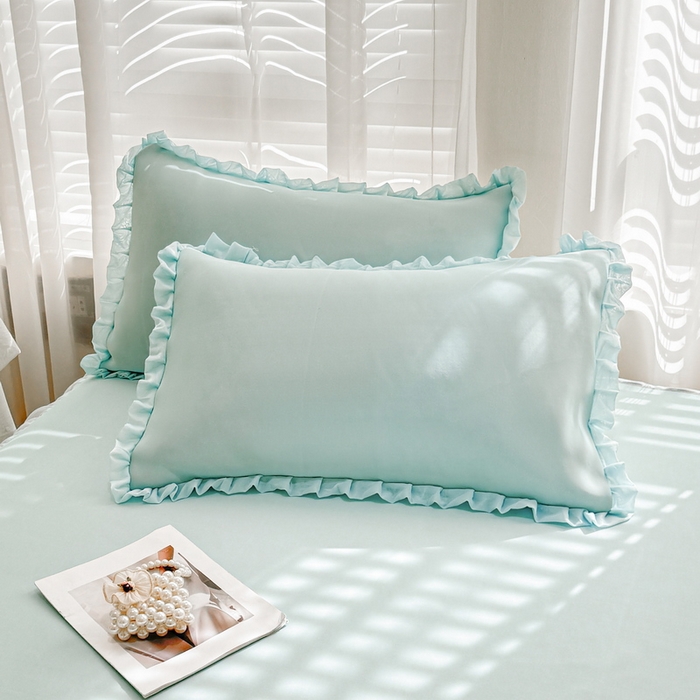 91家纺网 家纺一手货源 找家纺 LIFE.丽芙 2025春夏新款独家研发太空层凉感冰丝双层荷叶边枕头套 浅兰