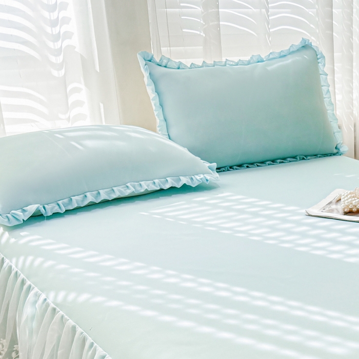 91家纺网 家纺一手货源 找家纺 LIFE.丽芙 2025春夏新款独家研发太空层凉感冰丝双层荷叶边枕头套 浅兰