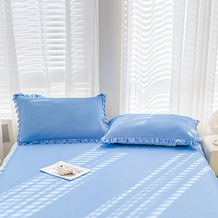 91家纺网 家纺一手货源 找家纺 LIFE.丽芙 2025春夏新款独家研发太空层凉感冰丝双层荷叶边枕头套 冰蓝