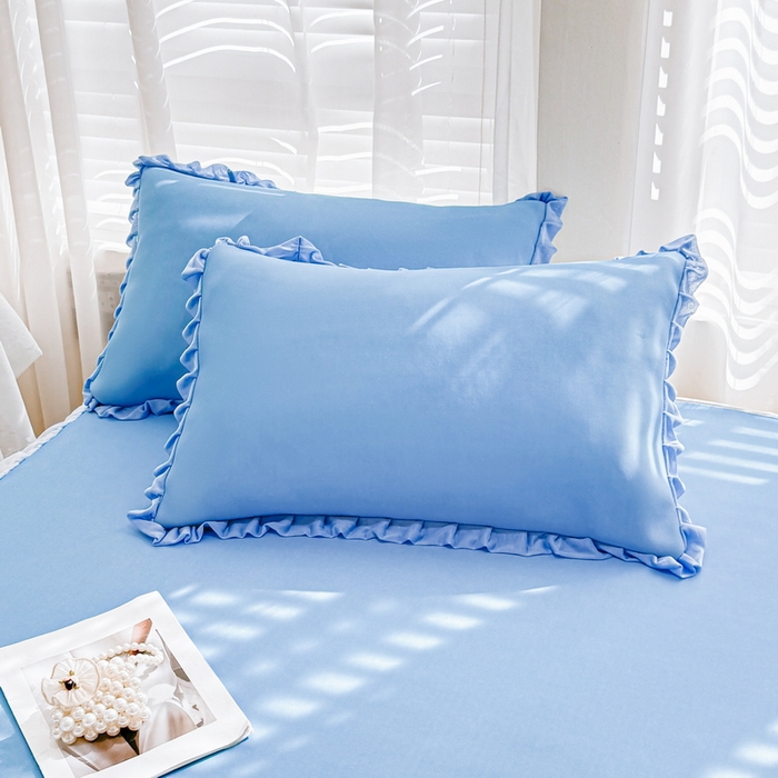 91家纺网 家纺一手货源 找家纺 LIFE.丽芙 2025春夏新款独家研发太空层凉感冰丝双层荷叶边枕头套 冰蓝