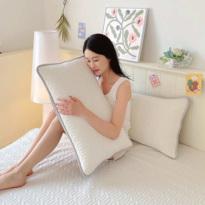 91家纺网 家纺一手货源 找家纺 雨彤家纺 2025年新款A类凉感丝乳胶单人枕套 珍珠白