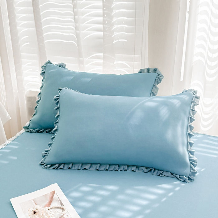 91家纺网 家纺一手货源 找家纺 LIFE.丽芙 2025春夏新款独家研发太空层凉感冰丝双层荷叶边枕头套 宾利蓝