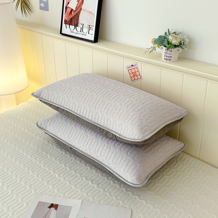 91家纺网 家纺一手货源 找家纺 雨彤家纺 2025年新款A类凉感丝乳胶单人枕套 肌理纹-灰