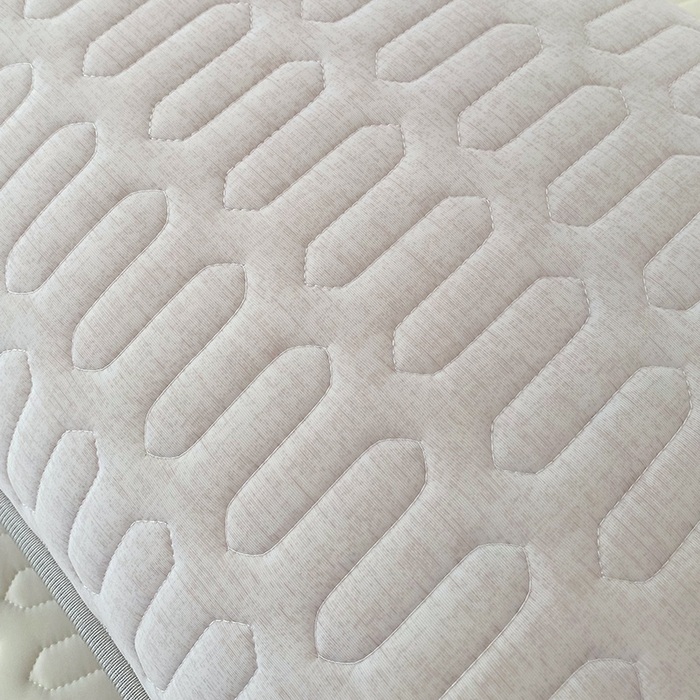 91家纺网 家纺一手货源 找家纺 雨彤家纺 2025年新款A类凉感丝乳胶单人枕套 肌理纹-灰