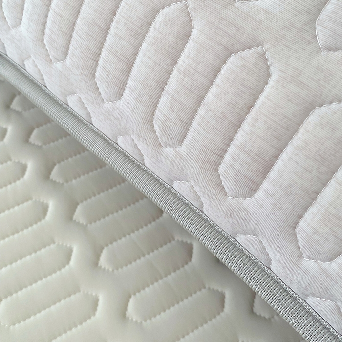 91家纺网 家纺一手货源 找家纺 雨彤家纺 2025年新款A类凉感丝乳胶单人枕套 肌理纹-灰