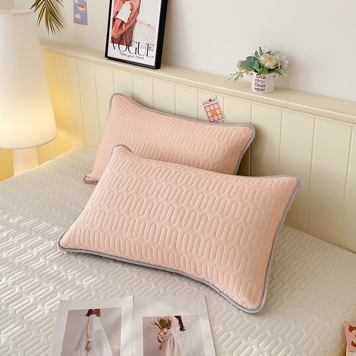 雨彤家纺 2025年新款A类凉感丝乳胶单人枕套 肌理纹-桔