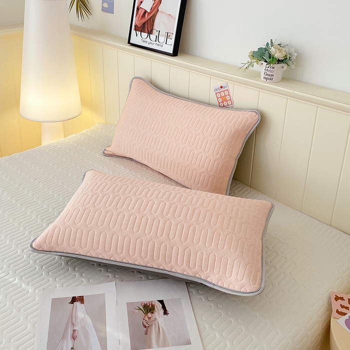 91家纺网 家纺一手货源 找家纺 雨彤家纺 2025年新款A类凉感丝乳胶单人枕套 肌理纹-桔