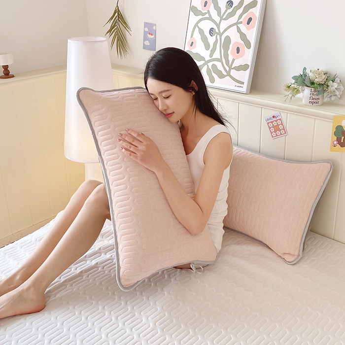 91家纺网 家纺一手货源 找家纺 雨彤家纺 2025年新款A类凉感丝乳胶单人枕套 肌理纹-桔