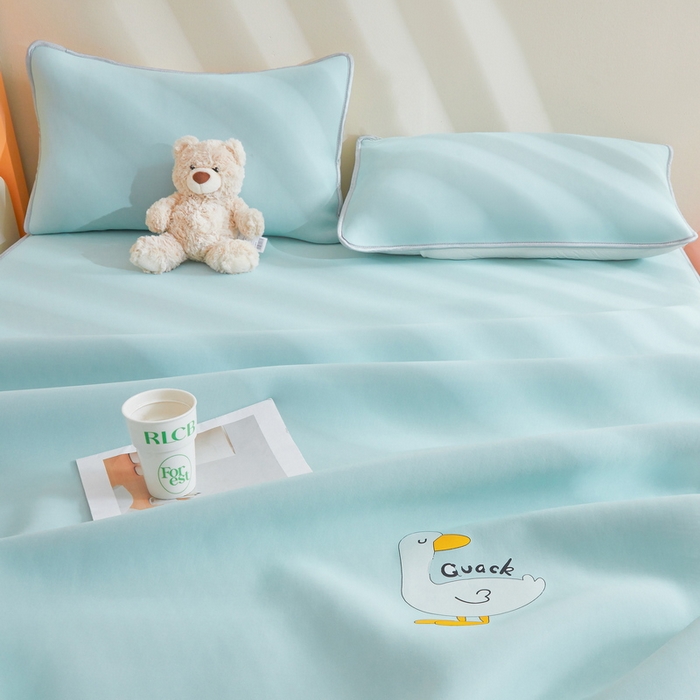 91家纺网 家纺一手货源 找家纺 LIFE.丽芙 2025春夏新款独家研发太空层凉感冰丝枕头套素色包边款 水绿