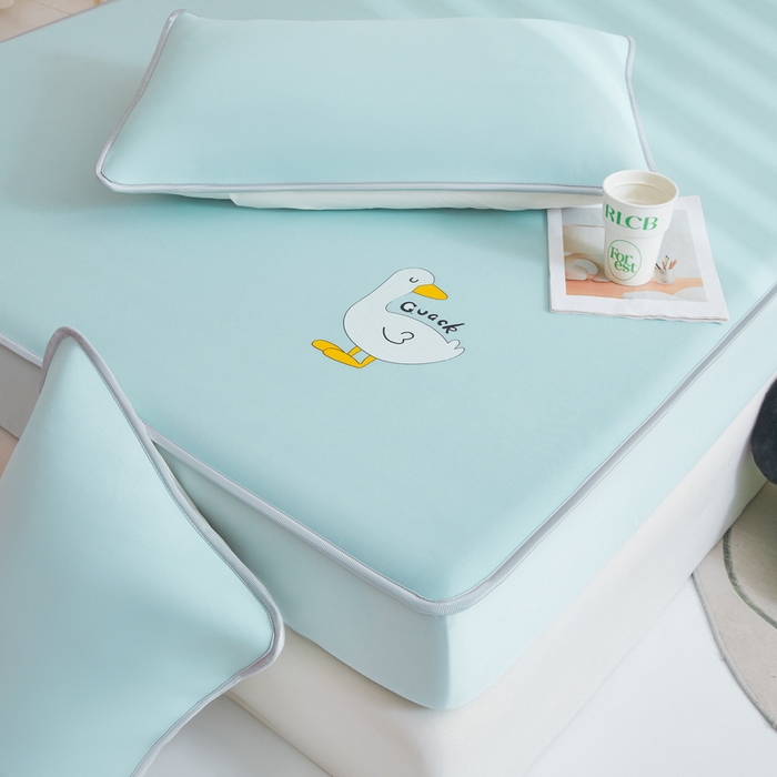 91家纺网 家纺一手货源 找家纺 LIFE.丽芙 2025春夏新款独家研发太空层凉感冰丝枕头套素色包边款 水绿