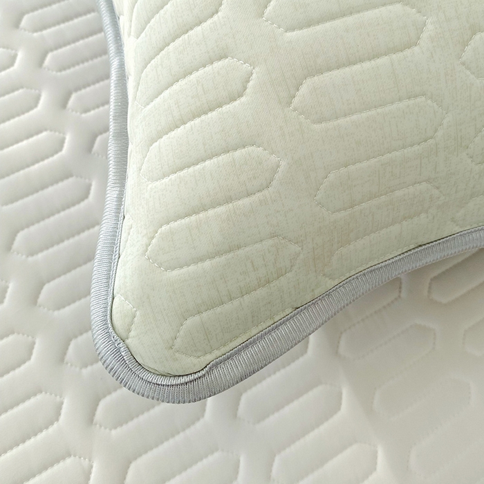 91家纺网 家纺一手货源 找家纺 雨彤家纺 2025年新款A类凉感丝乳胶单人枕套 肌理纹-橄榄绿