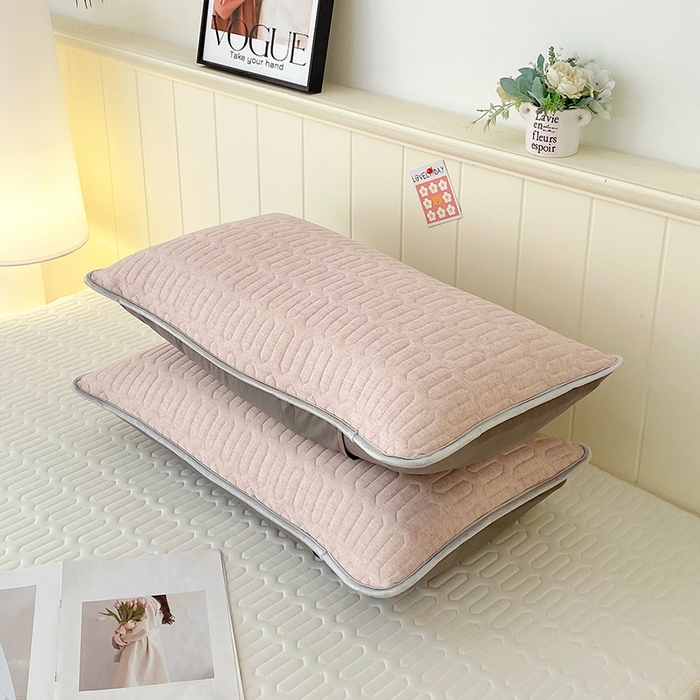 91家纺网 家纺一手货源 找家纺 雨彤家纺 2025年新款A类凉感丝乳胶单人枕套 肌理纹-咖