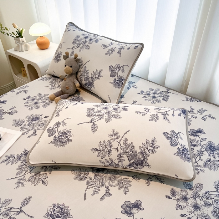 91家纺网 家纺一手货源 找家纺 （总）LIFE.丽芙 2025春夏新款独家研发太空层凉感冰丝枕头套印花包边款