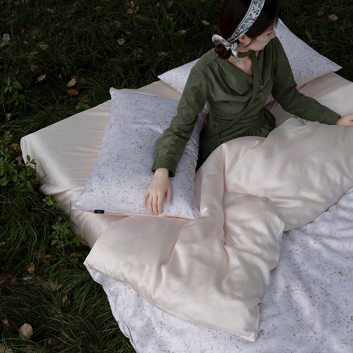 91家纺网 家纺一手货源 找家纺 （总）禾时 2025新款60S兰精天丝数码印花四件套进口莱赛尔床品四件套-慕沙