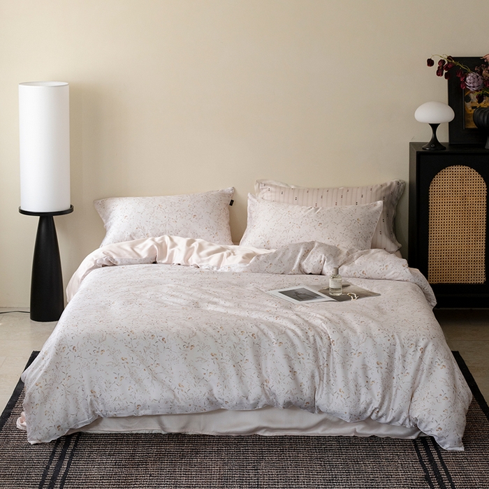 91家纺网 家纺一手货源 找家纺 禾时 2025新款60S兰精天丝数码印花四件套进口莱赛尔床品四件套-慕沙 慕沙-白